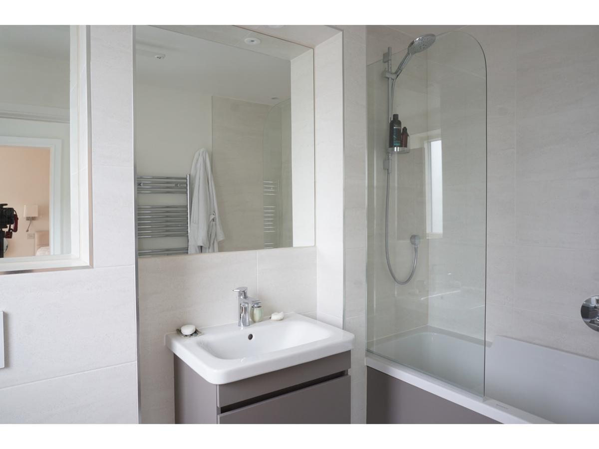 Modern, Spacious 2Br Flat In Oxford Bagian luar foto
